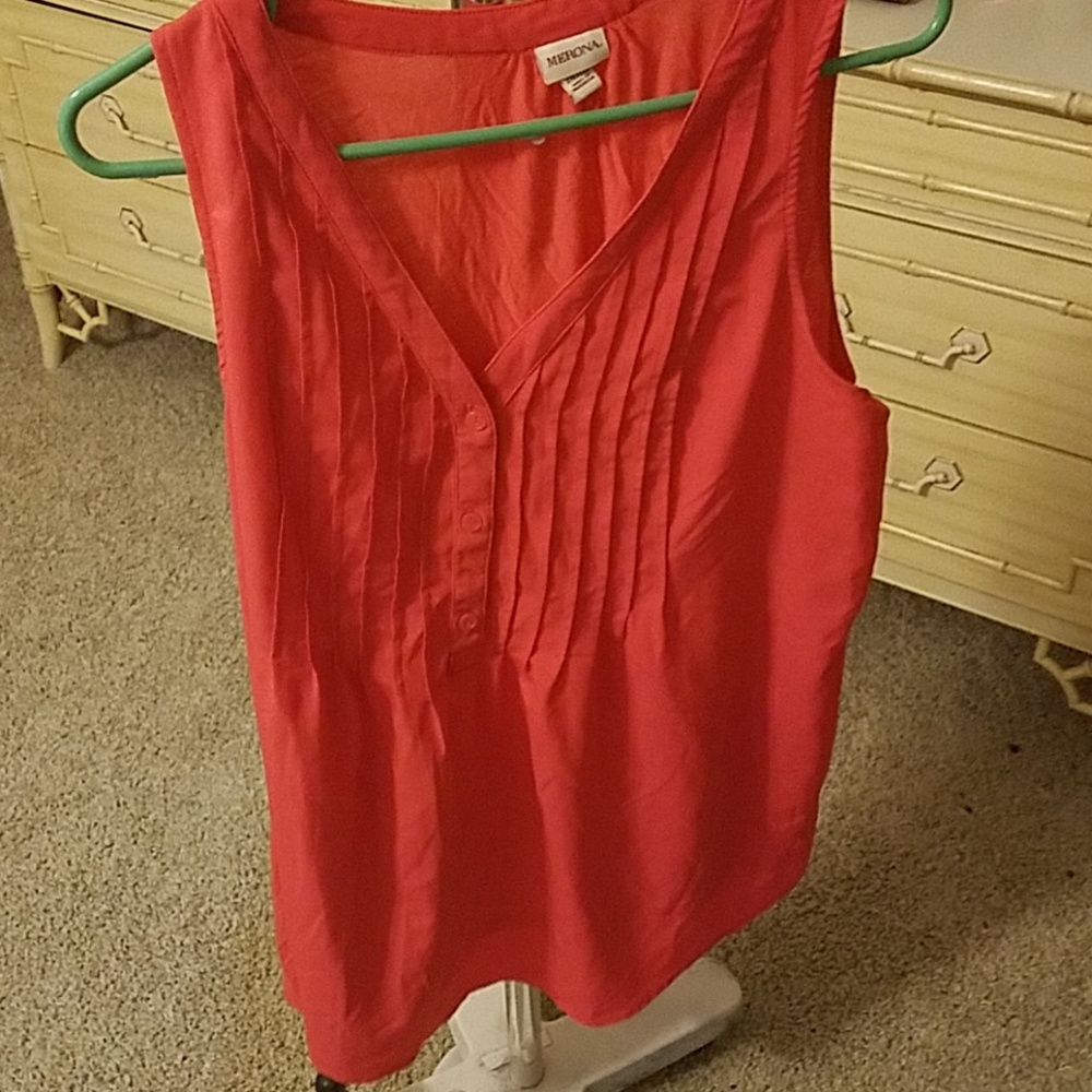 Blousy tank top